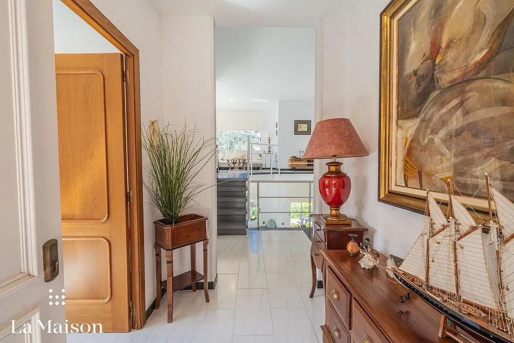 Hallway - Luxury House with Pool in Arenys de Munt