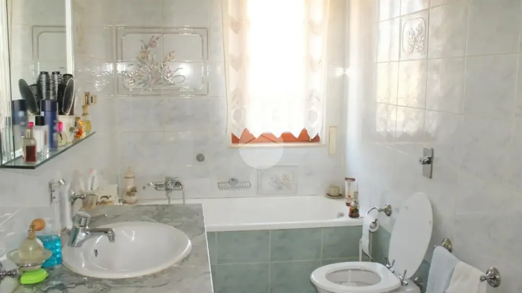 Vannitoad - Apartment with Double Exposure in Palermo