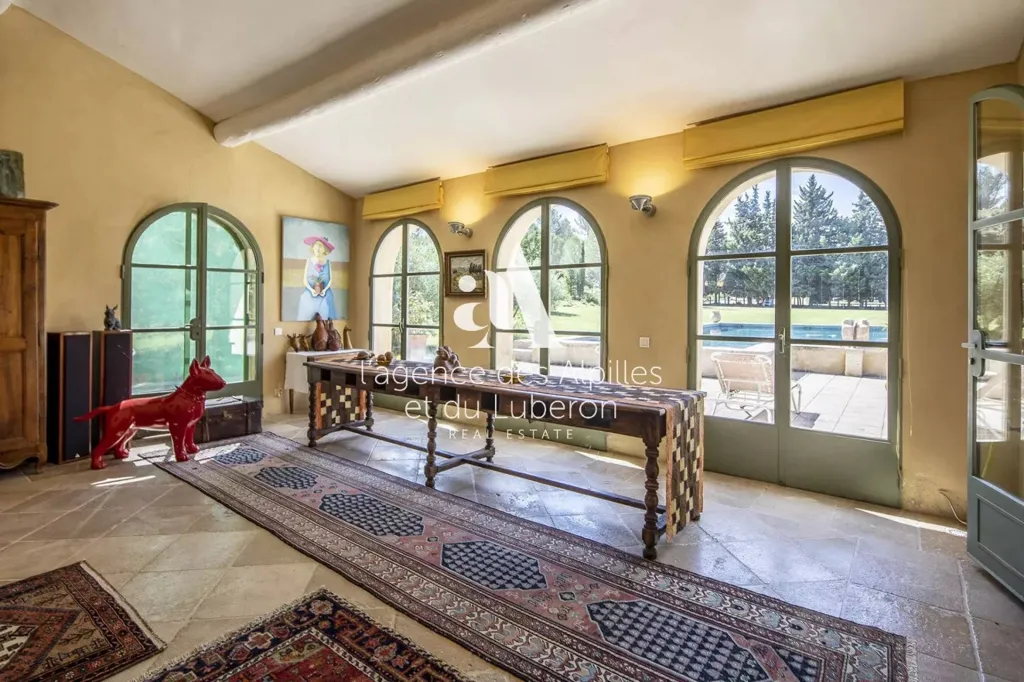 Living Room - Authentic Stone Mas with Pool near Avignon TGV