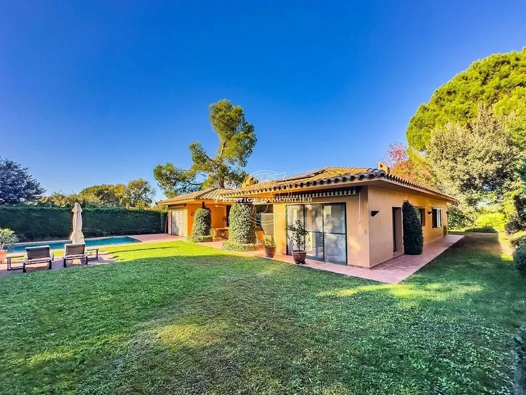 Jardin - Luxury Villa with Golf Views in Navata