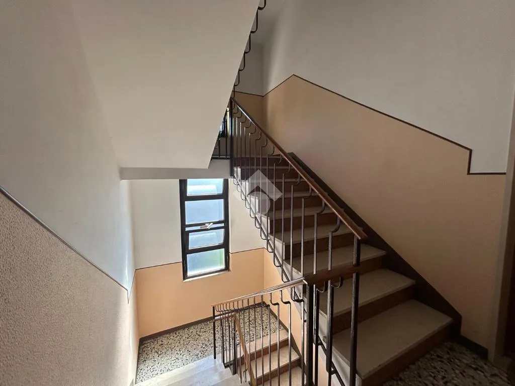 Toad - 3-Room Apartment with Balcony in Brescia