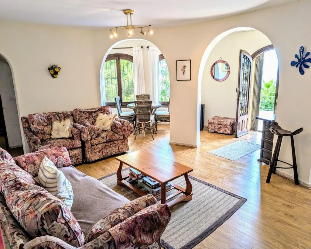 Living Room - Traditional Villa with Sea View in Benimeit, Moraira