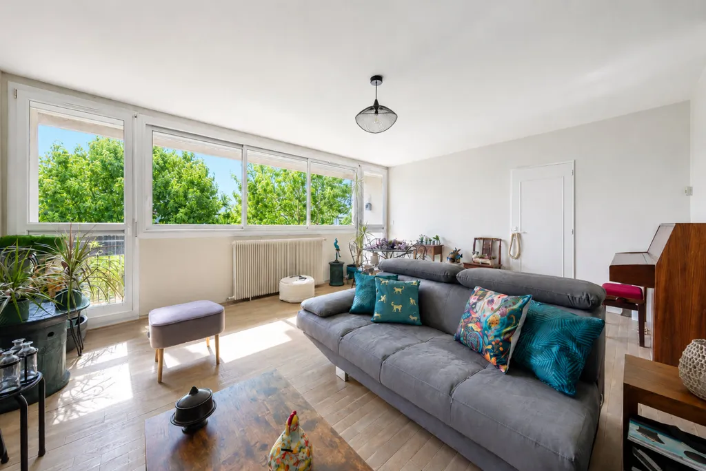 Séjour - Appartement T5 avec Balcon à Jeanne d'Arc