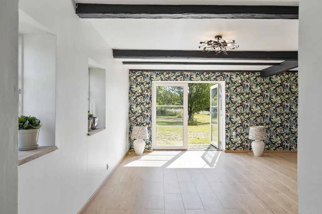 Séjour - Renovated Villa with Garden in Auderød