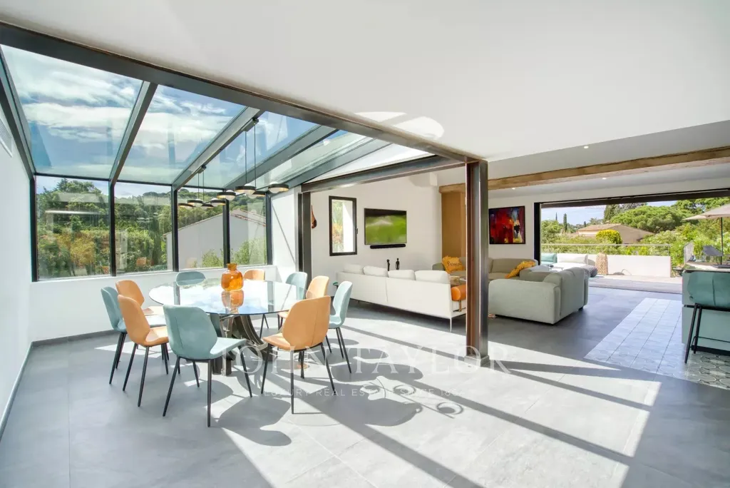 Salle à manger - Villa avec Piscine et Vue Mer à La Croix-Valmer