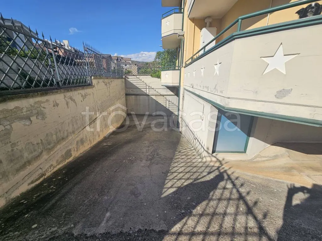 Exterior - Apartment with Balcony in Vitulazio