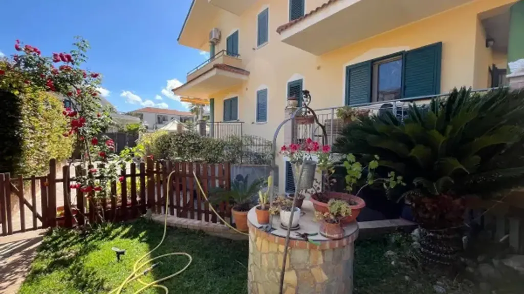 Aed - Bifamiliar Villa with Sea View in Montepaone