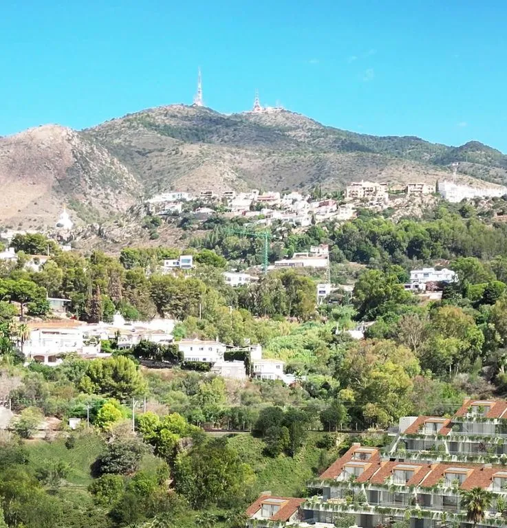 Luxury Apartment with Sea View in Marbella