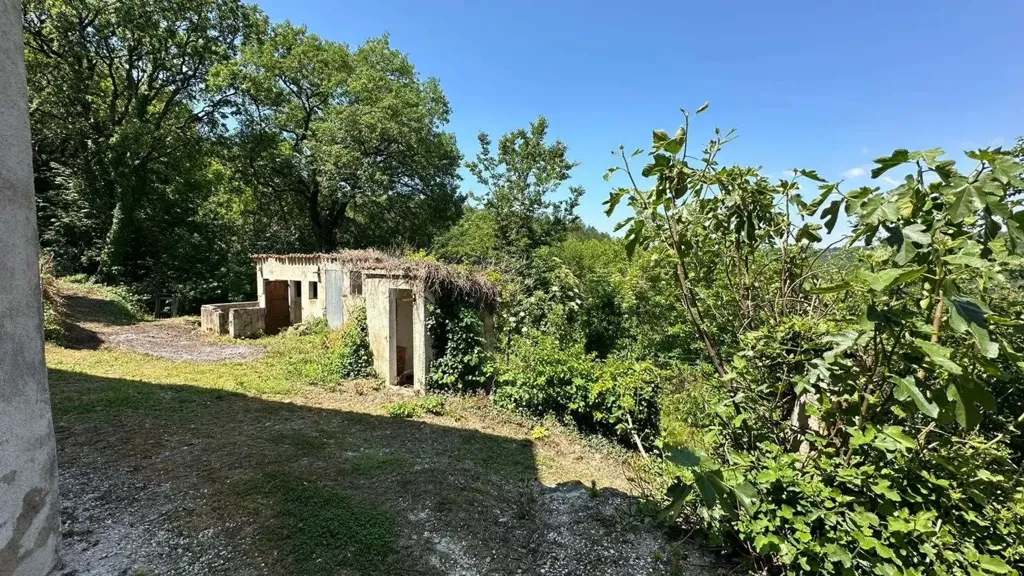Jardin - Cottage for Renovation in Crocicchio, Gualdo Tadino