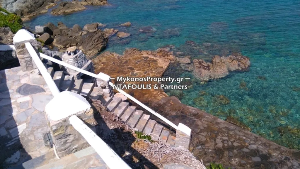 Terrazza - Luxurious Villa with Sea View in Ornos