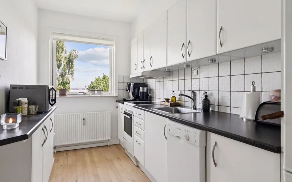 Köök - Apartment with Garden View in Risskov
