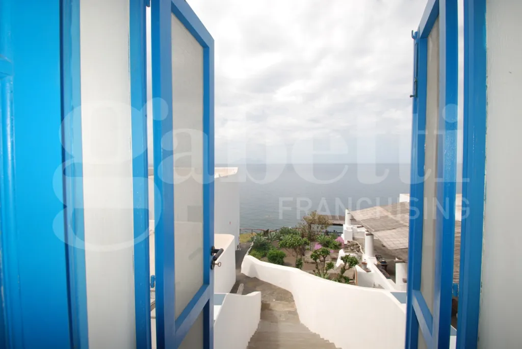 Terrass - Complex with Sea View in Ginostra, Stromboli