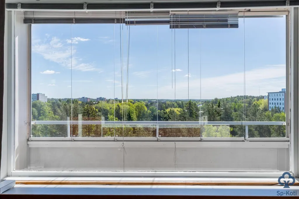 Balcon - Corner Apartment with Balcony in Turku Ilpo