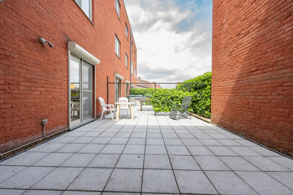Jardin - Appartement Équipé avec Terrasse et Parking à Anvers