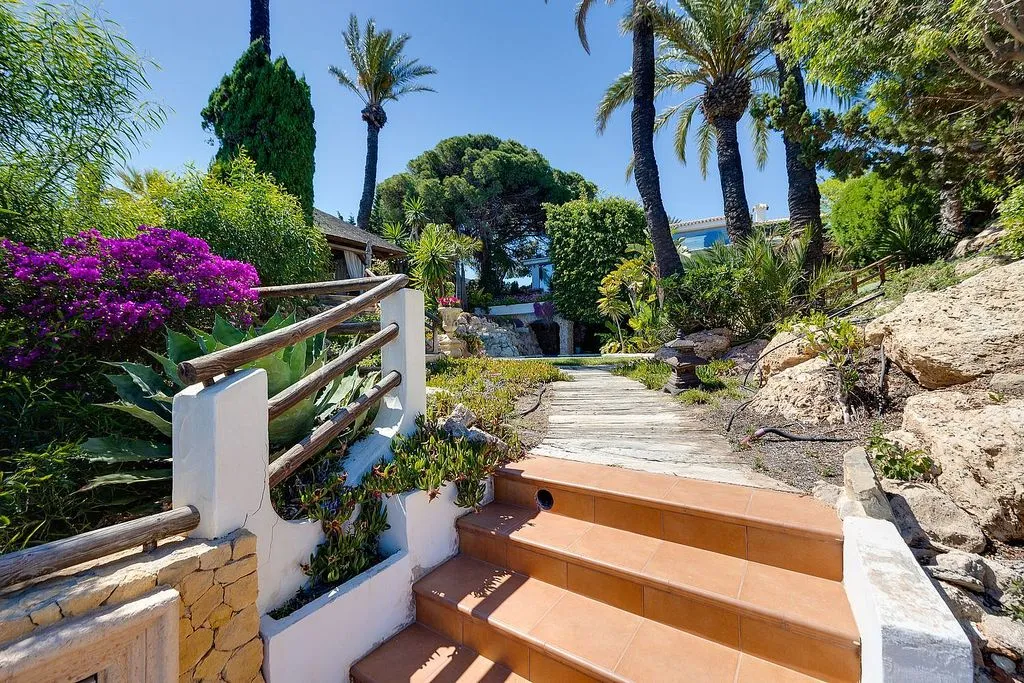 Jardin - Chalet with Pool and Terrace in Cabo Roig