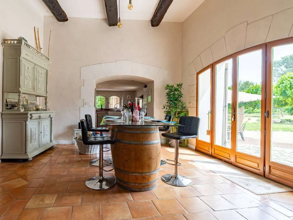 Söögituba - Château with Pool in Béziers