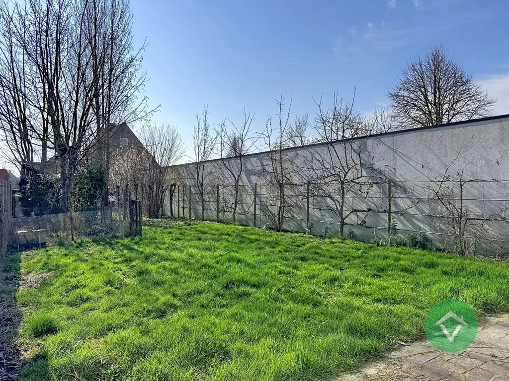 Aed - House with Garden in Lichtervelde