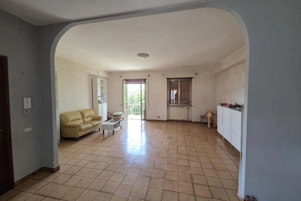 Elutuba - Rustic Apartment with Balcony in Valmontone
