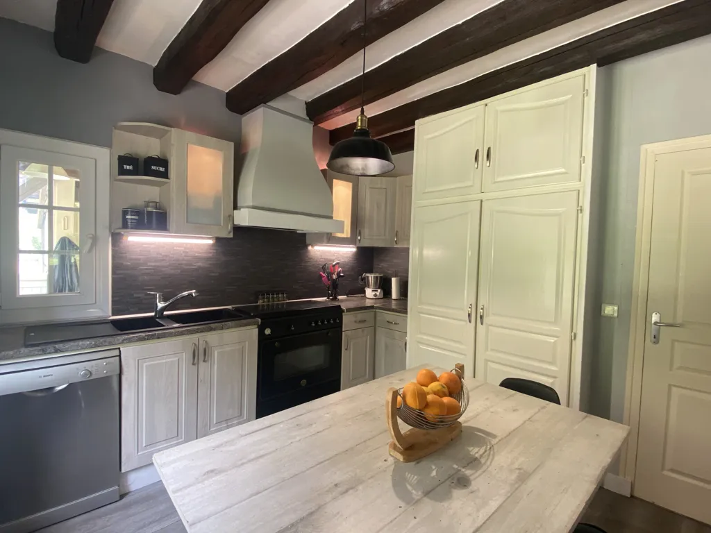 Köök - Charming House with Terrace near Yvelines