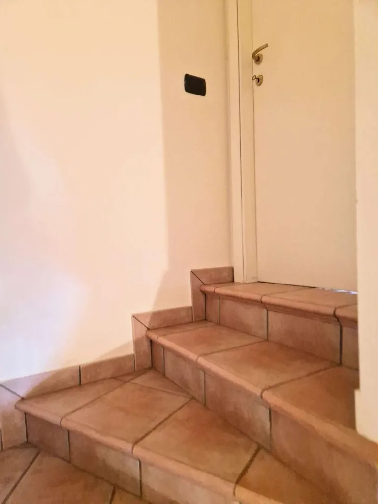 Stanze - Corner Semi-Detached Villa with Garden in Rubiera