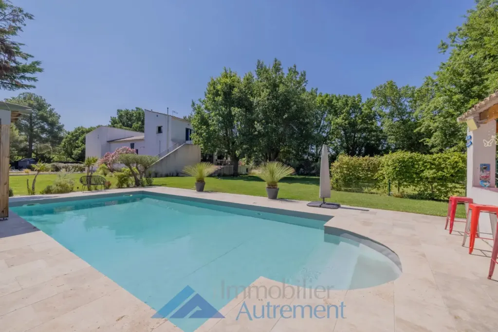Piscina - Renovated Villa with Pool in Puyricard