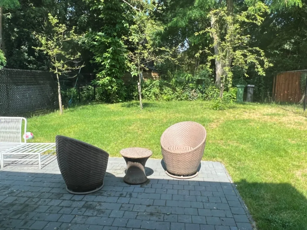 5 magamistoaga maja asukohas Kapellen (2950)