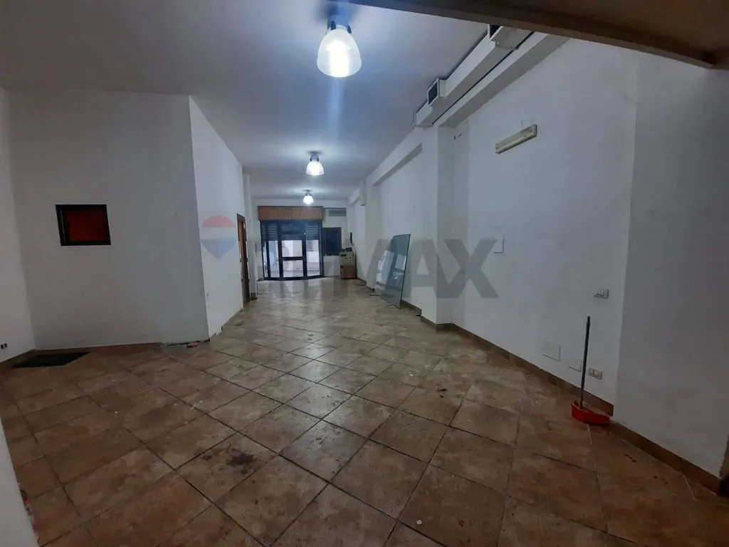 Hallway - Warehouse with Commercial Potential in Bagheria