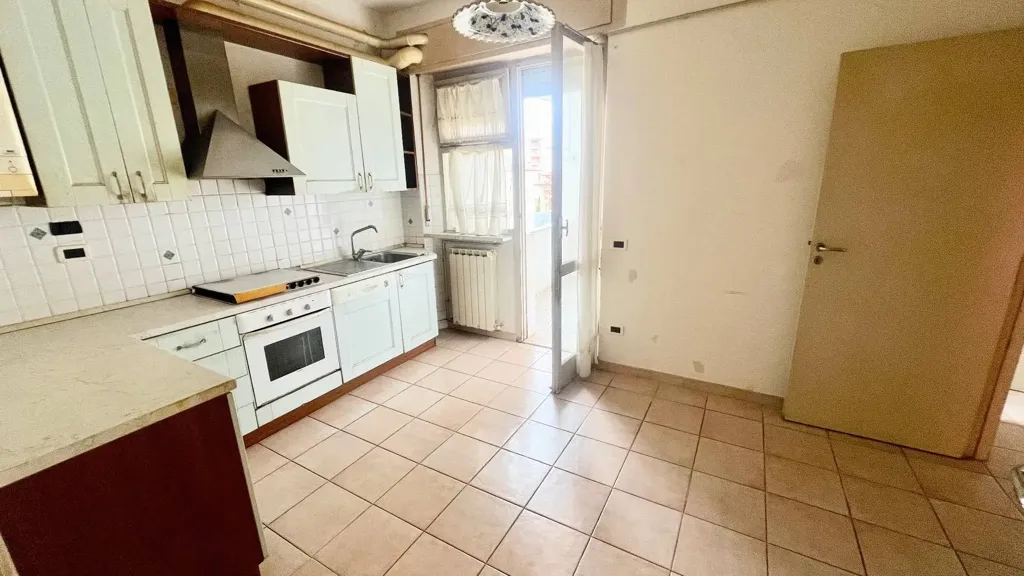 Köök - Apartment with Balcony in Fabriano