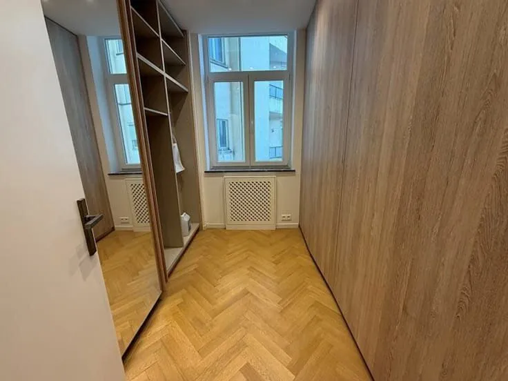 3 magamistoaga korter asukohas Brussels