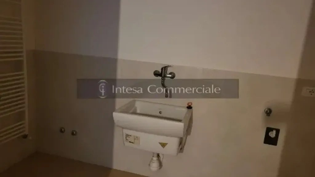 Salles de bain - Panoramic Villa with Large Windows in Collebeato