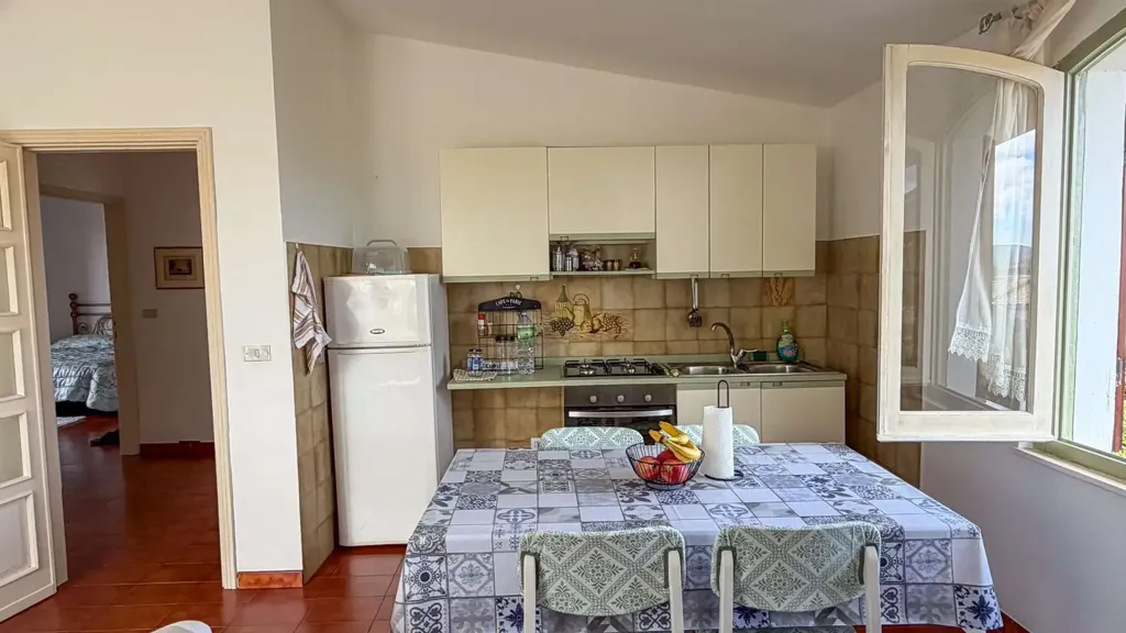 Sala da pranzo - Villa with Private Garden in Irgoli