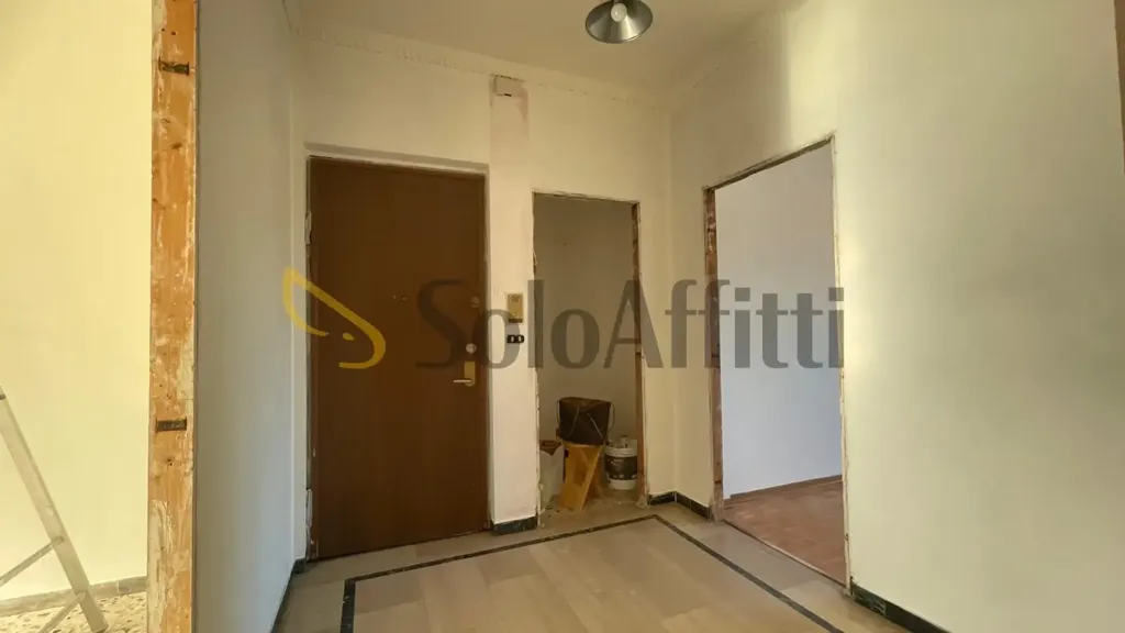 Esik - Restyled 2-Bedroom Apartment in Torino