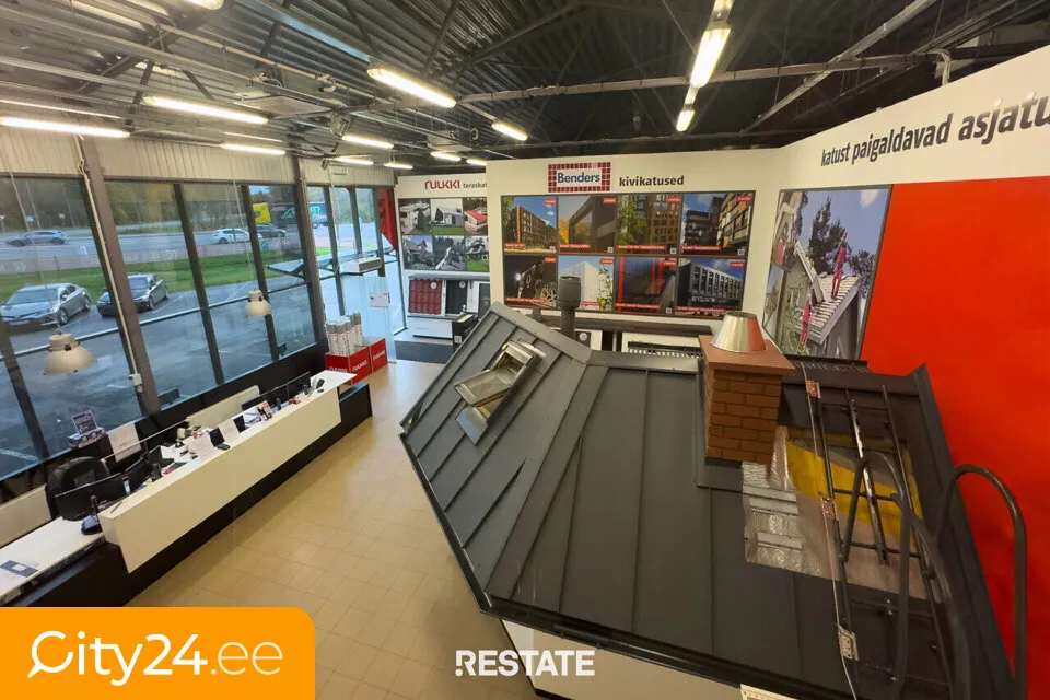 Toad - Commercial Property with Garage in Peetri