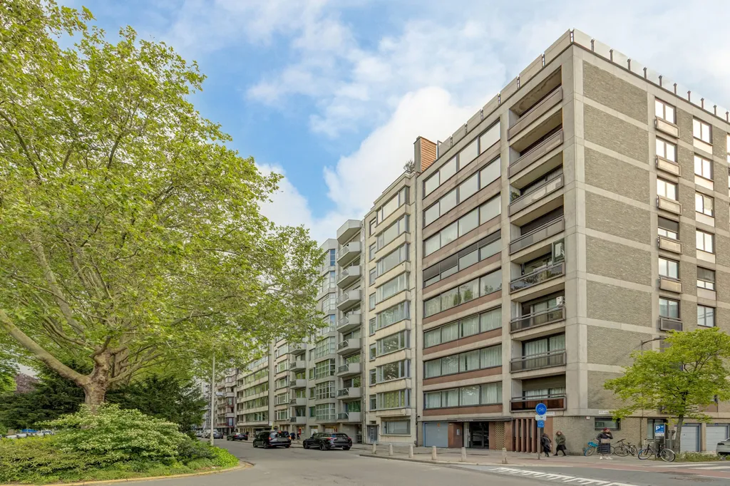 Exterior - Renovated Apartment with Park View in Antwerp