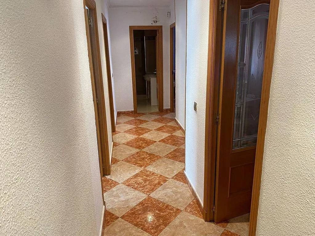 hallway_entrance