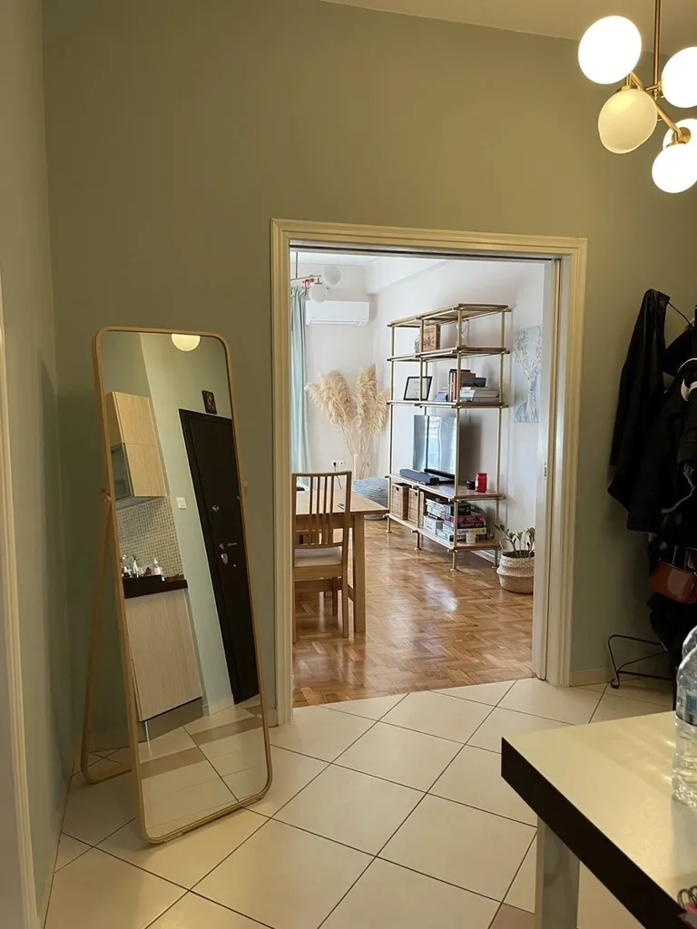 Entrée - Flat with Panoramic View in Piraeus