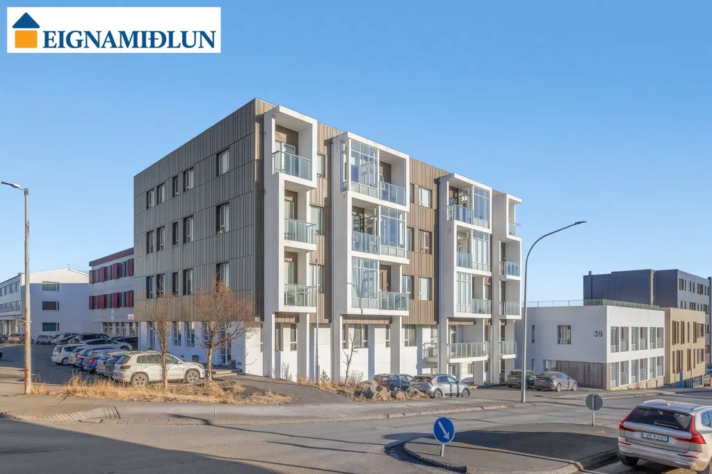 Esterno - Two-Bedroom Apartment with Customised Features in Reykjavik
