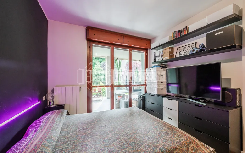 Magamistoad - Two-Bedroom Apartment with Terrace in Milan