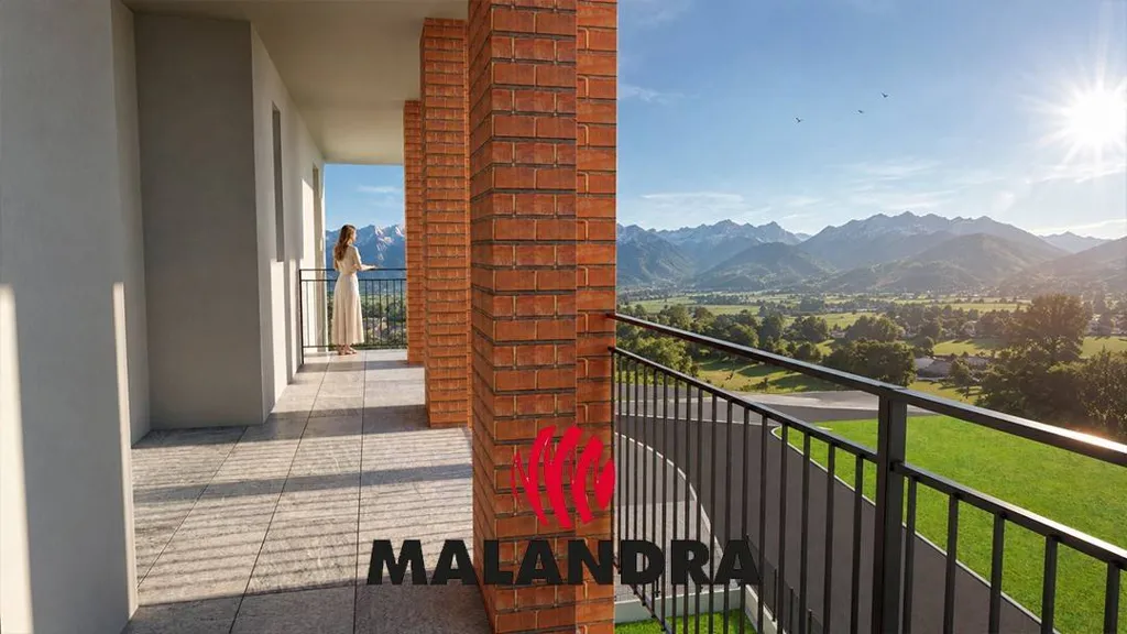 Rõdu - Penthouse with Terrace in Varallo Pombia