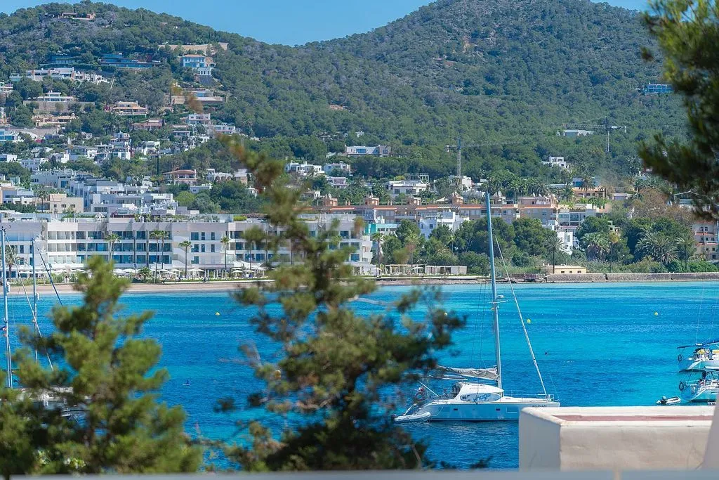 Terrasse - Adosado with Pool and Terrace in Marina Botafoc