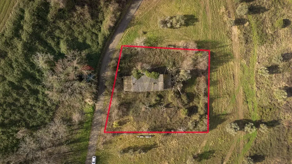 Vue aérienne - Rustic Stone Cottage with Panoramic Garden in Rosora