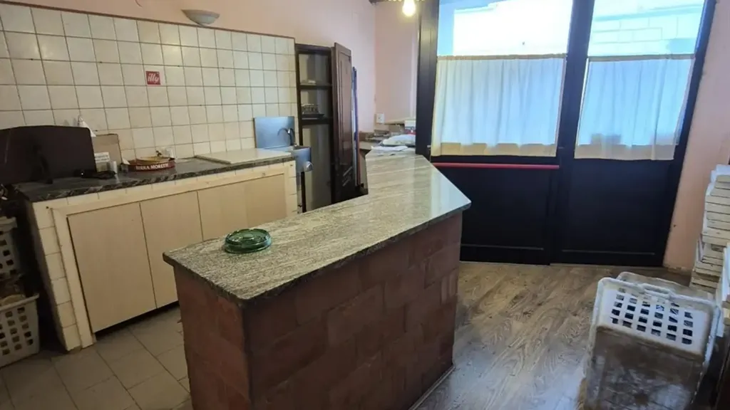 Cucina - Appartamento con terrazzo a Montespertoli