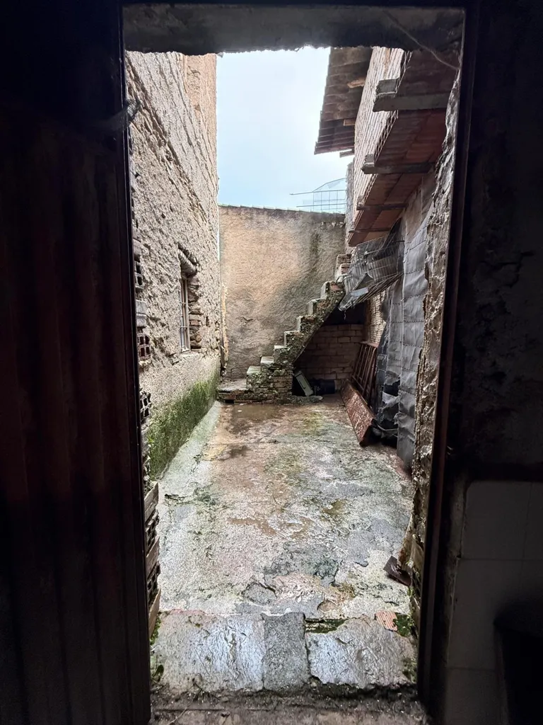 hallway_entrance