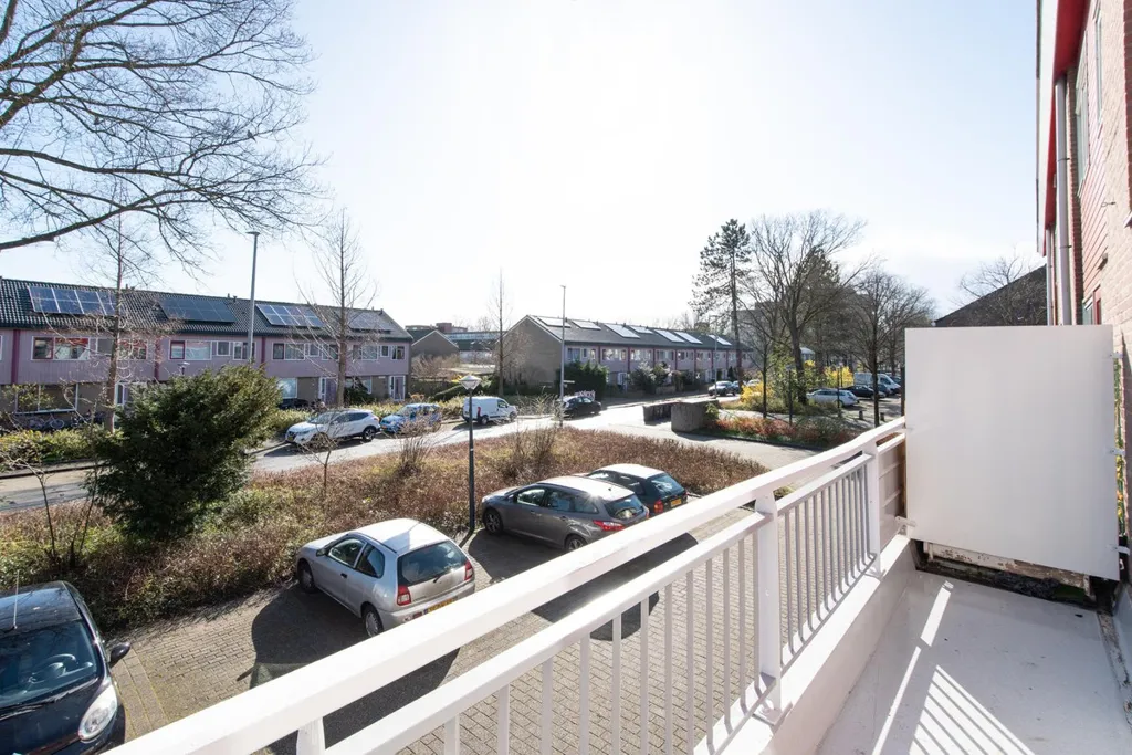 Rõdu - Modernised Maisonnette with Balconies in Hoorn
