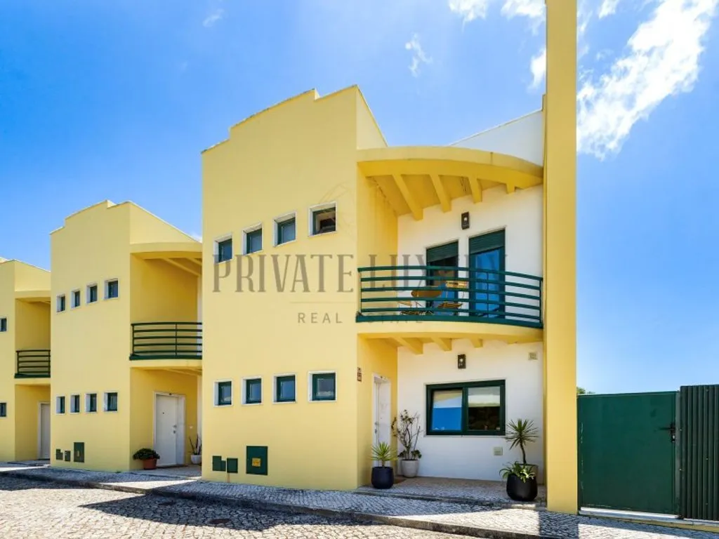 Exterior - Luxury Semidetached House with Pool in Cascais
