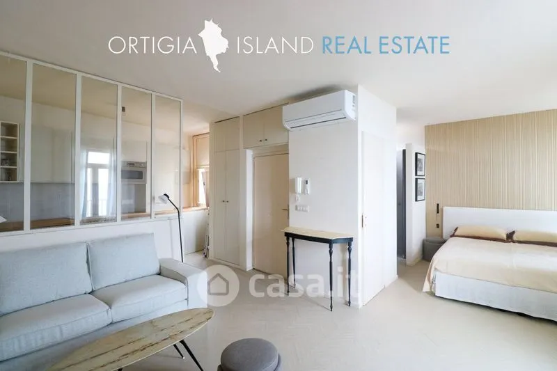 Chambres - Rearranged Studio with Sea View in Ortigia, Syracuse
