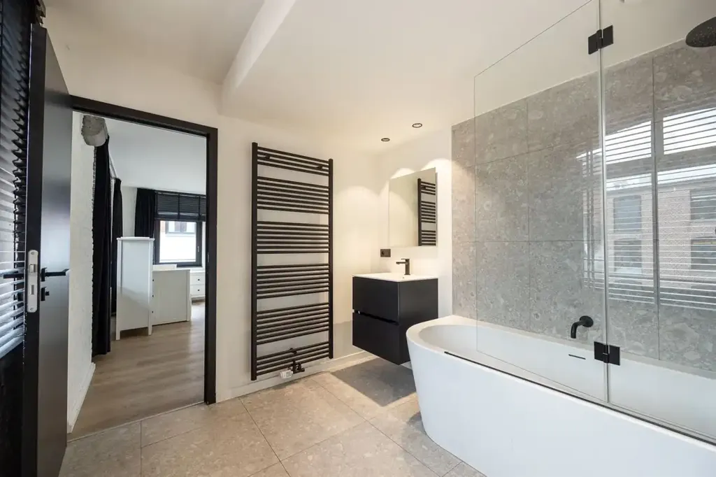 Bagni - New York Loft with Jacuzzi Terrace in Antwerp