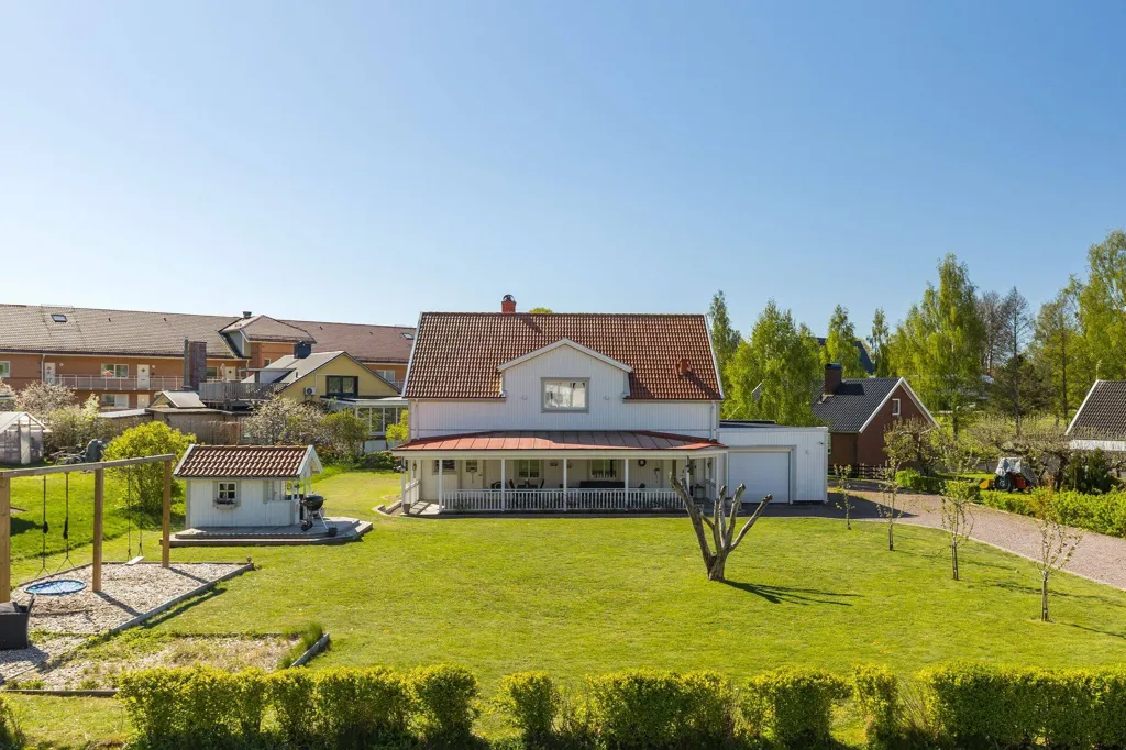 Vue aérienne - Spacious Villa with Garden in Tibro