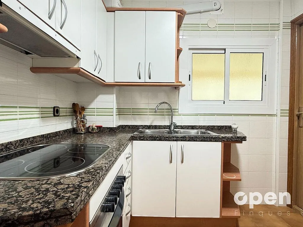 Köök - Apartment with Balcony and Terrace in Diagonal Mar