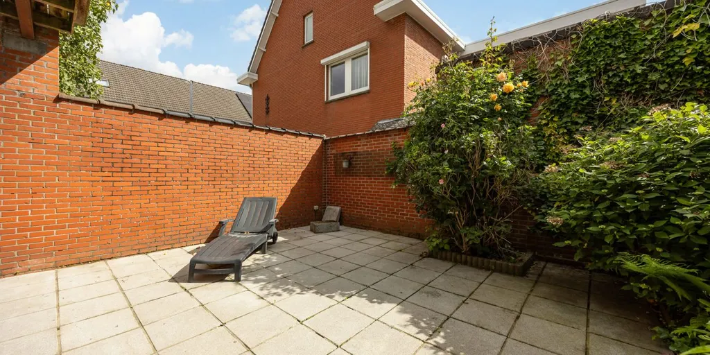 Aed - Attic Flat with Garden in Turnhout